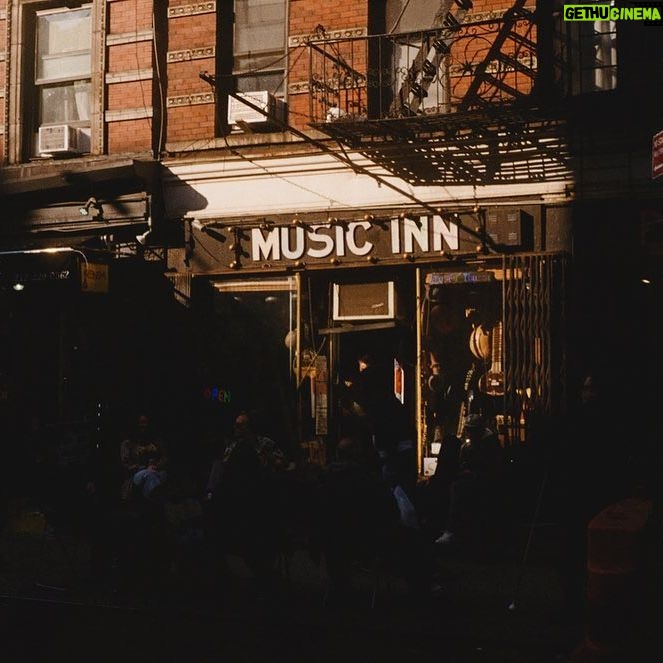 Ela Velden Instagram - Mas fotitos de NY , como quisiera regresar ❤️ 🗽 #rollei35