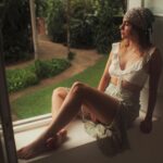 Ela Velden Instagram – Que ganas de regresar el tiempo y volver ahí 😍 
@villalasparotas