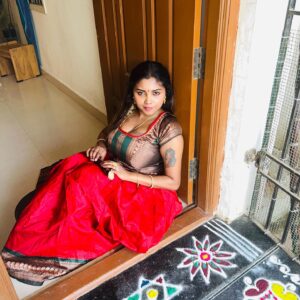 Elakkiya Instagram - Happy pongal