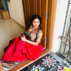 Elakkiya Instagram - Happy pongal