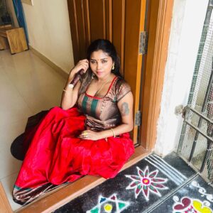 Elakkiya Instagram - Happy pongal