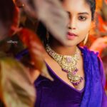 Elakkiya Instagram - Advance happy new year to all💜 Pc @photamora__pictures Jewals @chennai_jazz Location @cocoretreatfarm #elakkiya#happynewyear