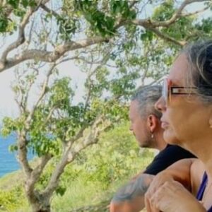 Elba Escobar Instagram - Nada como los amigos! Gracias por la visita amado Jhonnie @jhonniegriffin