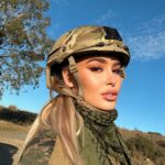 Elena Kamperi Instagram - Sir, yes, sir.