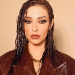 Eleni Foureira Instagram - #MACTrend For the perfect #TeddyMakeup look, #IWearMAC! Get the look: MACximal Silky Matte Lipstick- Warm Teddy Studio Radiance-Powered Foundation Connect In Colour Eye Shadow Palette- Unfiltered Nudes Eye Kohl-Teddy Glow Play Blush- Grand #maccosmetics #maccosmeticsgreece @maccosmetics @maccosmeticsgreece