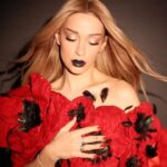 Eleni Foureira Instagram - I want MORE, I want...MACximal! More colourful and More iconic, meet the NEW #MACximal Silky Matte Lipstick! #IWearMAC #maccosmeticsgreece @maccosmeticsgreece