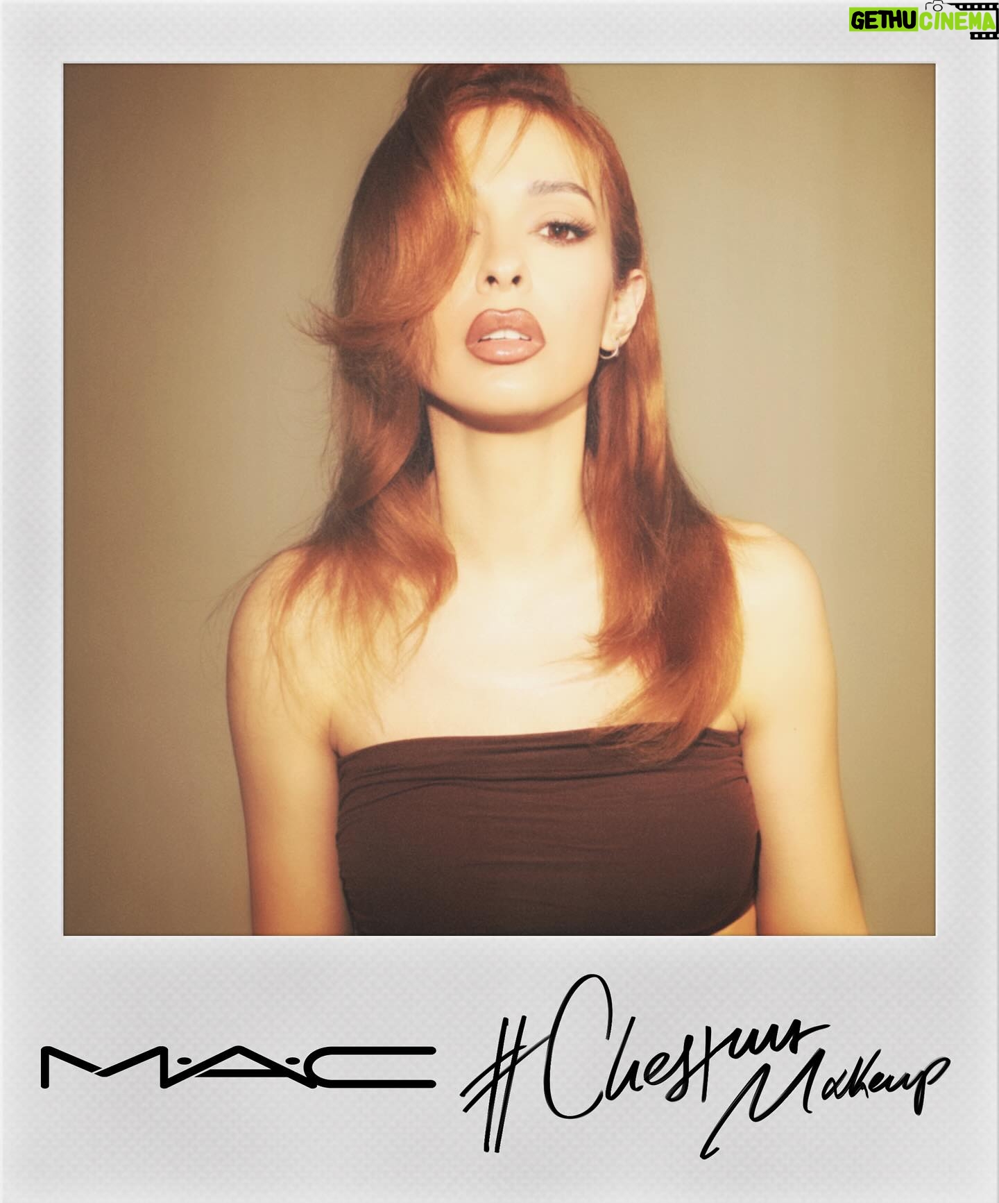 Eleni Foureira Instagram - Warm browns in a perfect Chestnut inspired makeup by @maccosmeticsgreece #MACTrend #ChestnutMakeup #maccosmetics Products I used MACstack mascara Lip Liner- Chestnut Squirt Plumping Gloss Stick- Simulation or Lower Cut Connect in Colour Palette-Unfiltered Nudes