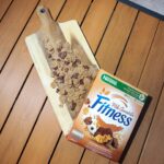 Eleni Foureira Instagram - #ad My favorite dilemma as a choco lover! #Nestlefitness #NestleCereals #Createdbyfitness @nestlefitnessgr