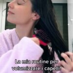 Eleonora Gaggero Instagram - Quando devo uscire la sera mi assicuro di avere i capelli in ordine con una piega veloce grazie a @adornstylemevintage #AdornSisters #adv