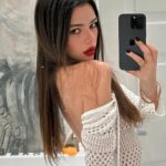 Eleonora Gaggero Instagram – Lacy, oh, Lacy, it’s like you’re out to get me
You poison every little thing that I do
And I despise my jealous eyes and how hard they fell for you
Yeah, I despise my rotten mind and how much it worships you