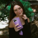 Eleonora Gaggero Instagram – My stomach when I get a text from you: 🦋🦋🦋

Adoro follemente questa cover perché posso cambiare i laccetti e i ciondoli comodamente e avere il telefono sempre a portata di mano🥰 sul sito di caseandme.com avrete lo sconto del 30% con il codice ELEONORA30 🤍 #beYOUtiful #caseandme #adv