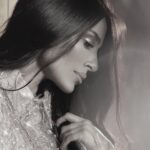 Elham Ali Instagram - كل عام وانتم أجمل عائلة🤍 كل عام وانتم بألف خير 🩶🖤 #عيد_فطر_سعيد #الهام_علي