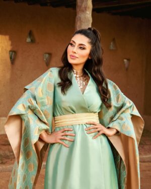 Elham Ali Instagram - دُمتم لي شيئاً جميلاً لا ينتهي 🫶🏼♾️
#الهام_علي 
#رمضان_كريم🌙