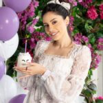 Elham Ali Instagram - انتهى يوم ميلادي شكراً بحجم السموات والأرض لكل من هناني والحمدلله على وجودكم بحياتي ❤️🎂 Styled by @ziadalsaleh Dress @hhart.uae Jewelry @alfardanjewellery.ksa Photo by @mohannad_am Personal assistant @hana_m_abdullah Agency @mbctalent #الهام_علي #احبكم_بجنون♾️