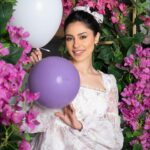 Elham Ali Instagram - انتهى يوم ميلادي شكراً بحجم السموات والأرض لكل من هناني والحمدلله على وجودكم بحياتي ❤️🎂 Styled by @ziadalsaleh Dress @hhart.uae Jewelry @alfardanjewellery.ksa Photo by @mohannad_am Personal assistant @hana_m_abdullah Agency @mbctalent #الهام_علي #احبكم_بجنون♾️