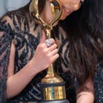 Elham Ali Instagram - ‎اعمل بهدوء ، ودع النجاح يصنع الضجيج 🏆 ‎فرحانة بتكريمي في مهرجان #ضيافه #diafa ‎بدورته السابعه، شكراً لكل العائلة الداعمة لي، واتمنى القادم يكون اجمل واجمل يارب العالمين❤️🥹 ‎ومبروك لكل المكرمين في المهرجان ‎شكراً اهلي في الامارات على هذا التقدير ‎وربي يجمعنا دائماً على خير ❤️ Designer @tedkhoury Styled by @ziadalsaleh Jewelry @alfardanjewellery.dxb Makeup & hair @pascalezouein Photographer @mohannad_am Special thanks to.. @diafaofficial @mbctalent @abdulrahmanamjad #الهام_علي