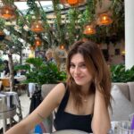 Elif Doğan Instagram - 🥂