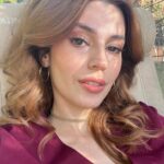 Elif Doğan Instagram - enter my lipgloss era 💋