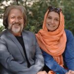 Elika Abdolrazzaghi Instagram - آقای تارخ نازنین باورم نمیشه که میخوام بگم ،روحت شاد.البته که شاده مگه میشه روحی به این بزرگی و مهربونی شاد نباشه #امین_تارخ #مهسا_امینی