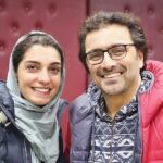 Elika Abdolrazzaghi Instagram - بعضی عکسامونو یه جور خاصی دوست دارم عزیز دلم،مهربون ترین مرد خاورمیانه ،نازنینم ،رفیق تا ابد،همسر همراه و بامرام ،دوستت دارم در هر شرایطی عکس اول رو چند سال پیش رفته بودیم قلعه گنج و فقط من میدونم که تو خوش سفرترینی عکس دوم هم بعد از نمایش مده آی سن مدار چند سال پیش خسته بودیم ولی تو خوش روحیه ترین بودی و مدام انرژی میدادی برای کسانی که معتقدن من پر انرژی هستم باید بگم که منبع انرژی من کسی نیست جز امین زندگااااانیییییی تولدت مبارک عزیز دلم
