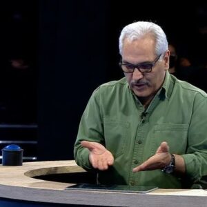 Elika Abdolrazzaghi Instagram - امشب در برنامه دورهمی در خدمتتون هستیم 
بهمراه دار و دسته برف بی صدا میبارد🤣🤣🤣
#الیکاعبدالرزاقی #الیکا_عبدالرزاقی #دورهمی