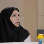 Elika Abdolrazzaghi Instagram - باز شب عید شد🤣🤣🤣🤣🤣 متن این آیتم رو ژوله خان نوشته و فاطی جونم دلم برات تنگ شده مهربون