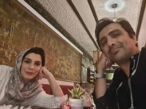 Elika Abdolrazzaghi Instagram - مهربون ترین ،تولدت مبارک رفیق روزهای سخت ،دوستت دارم #امین_زندگانی #تولد #عشق