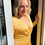 Elisabeth Moss Instagram - 😎 @chloehartstein @tommy_buckett @danielmartin @joannavargasnyc @tiff_net @handmaidsonhulu #thehandmaidstale 9•14•22
