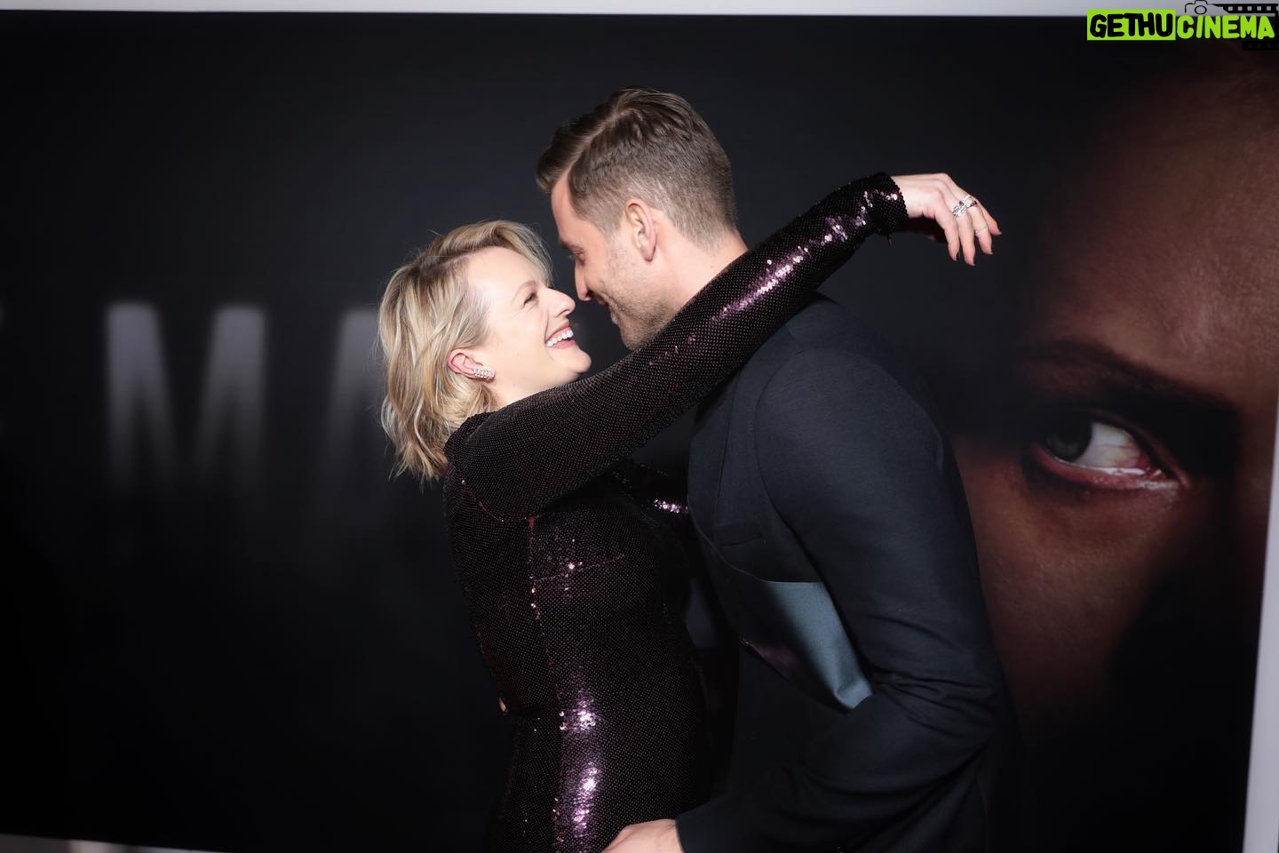Elisabeth Moss Instagram - 🖤🔪🖤 @theinvisiblemanmovie #theinvisibleman 2•28•2020