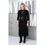 Elisabeth Moss Instagram - London, you will always have a special place in my heart. Thank you @glamouruk for the advance screening of @theinvisiblemanmovie!!! 🖤 2•28•2020 #theinvisibleman