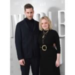 Elisabeth Moss Instagram - London, you will always have a special place in my heart. Thank you @glamouruk for the advance screening of @theinvisiblemanmovie!!! 🖤 2•28•2020 #theinvisibleman