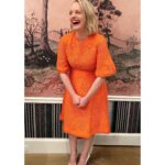 Elisabeth Moss Instagram - 🧡🧡 @appletvplus #shininggirls 4•29•22