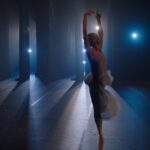 Elisabeth Moss Instagram - I had the great privilege and dream come true experience of collaborating with one of the most brilliant artists working today the choreographer @justin_peck on episode 2 this season… when I read that there was going to be a ballet in the script, he was the first and only person I thought of and I still can’t believe my luck that he said yes. He brought on board the stunning and gifted ballerina @devon.teusch who not only is a brilliant dancer but a brilliant actor as well and brought those skills to the performance. Everyone on set said it was their favorite day of filming they had ever had because we all just got to watch this beautiful performance all day. It was like a dream. Thank you so much to the both of you for bringing your artistry to the show and elevating everyone around you. And a special shout out to @jeanettedel who works with Justin, and was instrumental in helping to create this piece and bring it to the screen, @lk_costumes_ for this dream costume, and our prolific art dept led by our production designer @eliwilli2 and to @adrianacorne who took the reins on the creation of this spectacular set. And last but always first in my heart @nicdaleydp our cinematographer and @tomomenon our gaffer, and our camera operators @dinolaurenza and @brett_hurd 💙💙💙 @handmaidsonhulu #thehandmaidstale
