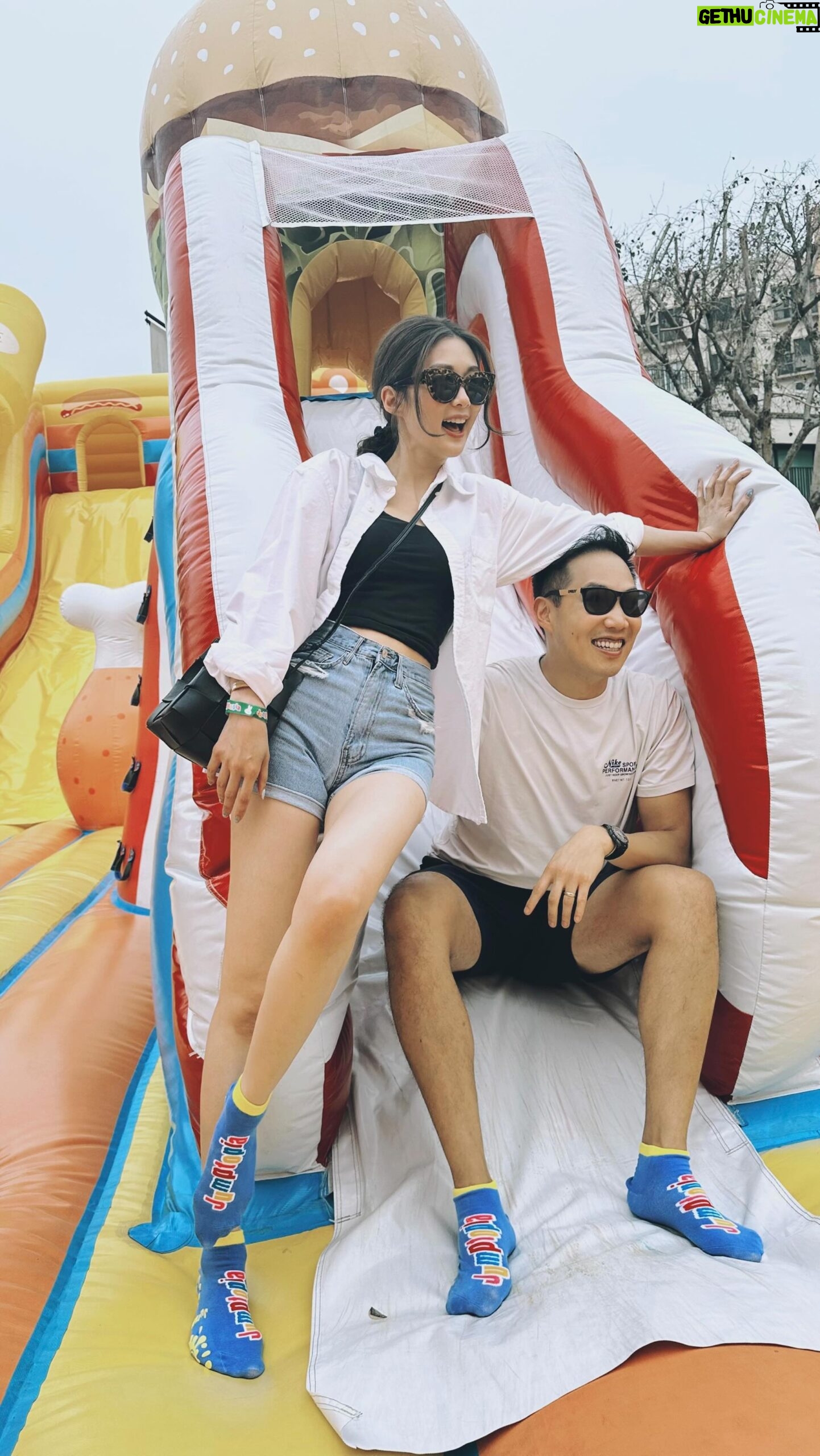 Eliza Sam Instagram - Using positive reinforcement to brainwash… I mean “train” my hubby to take pride in doing things like childcare, chores, errands, anything… and keep doing it😈😈😈 Do you think it works?