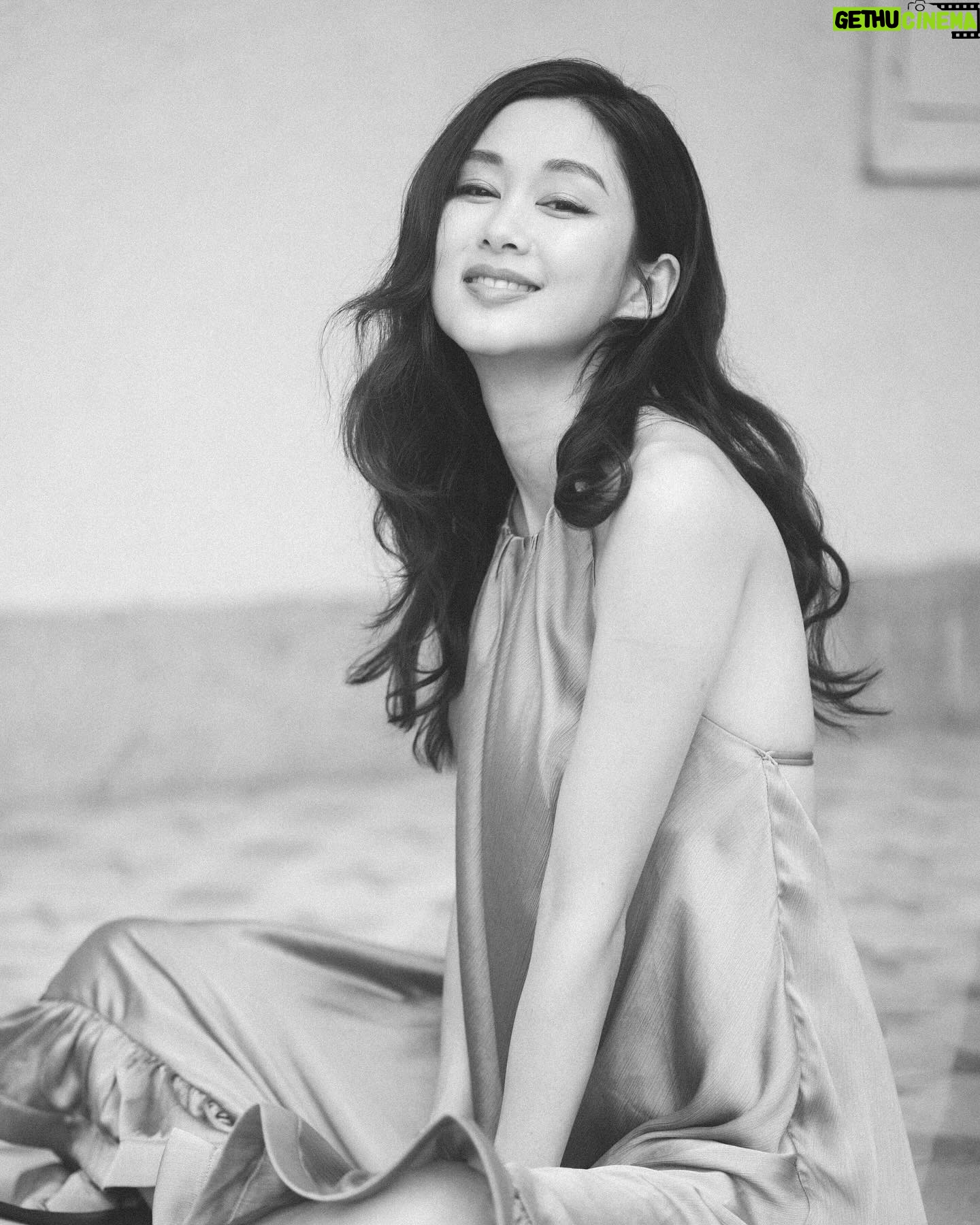 Eliza Sam Instagram - Sooo ready for November!!!!🤍 It’s gonna be a good month! #bdaymonth has begun muhahaha