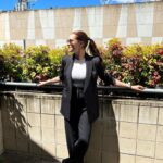 Eliza Taylor Instagram - Power suits - Can’t stop, won’t stop 😎
