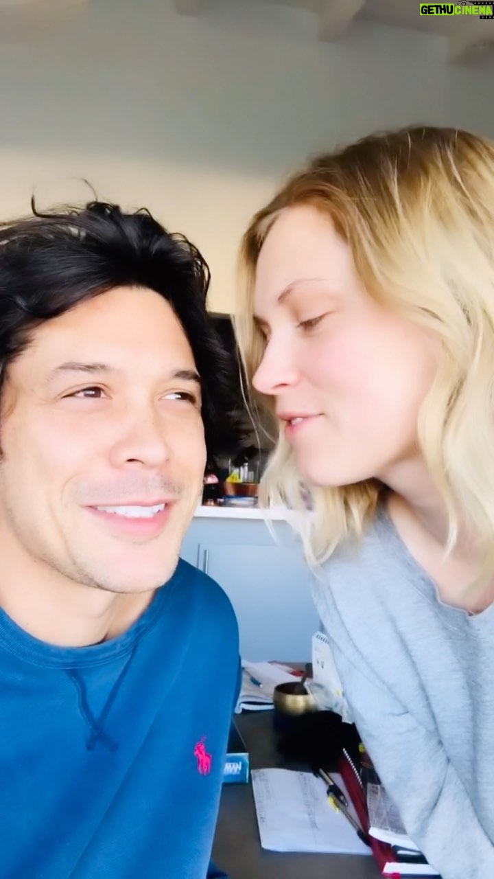 Eliza Taylor - 331.1K Likes - ✨💕 4 Y E A R S 💕✨
I love you @wildpip_morley