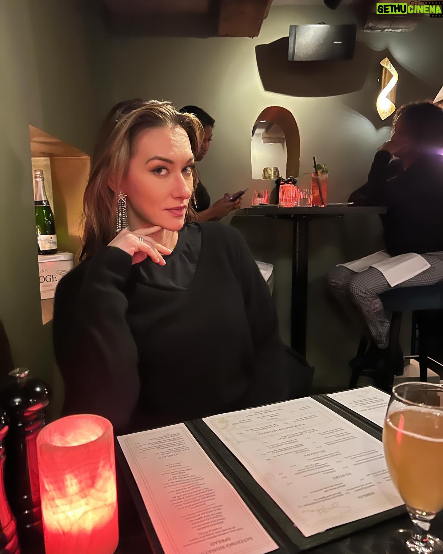 Eliza Taylor Instagram - Amsterdam: A culinary adventure with @tasyateles π³π±ππΌππ