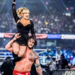 Elizabeth Chihaia Instagram – I brought home #Chicago’s favorite daughter for the holidays.

Still one of our top favorite cities in the world to compete in.

Until next time. 

⏳ @wwe