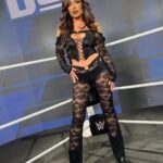 Elizabeth Chihaia Instagram – Welcome to my dark side 🖤

#WWESmackdown
