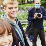 Elizabeth Henstridge Instagram - New ep of Suspicion is out nnnnow! Here’s a mish mash of ep 6 and 7…. ONLY ONE MORE EPISODE LEFFFT. Hope you enjoy ❤️‍🔥 Sending lots of love xxxx #suspicion @appletvplus @appletv