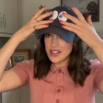 Elizabeth Henstridge Instagram - Oh Heeeeey! #cantstopwontstop 😂🤓 Here's the intro to The Watch Along: Suspicion Edition Episode FOUR w the amayyyyzing @galicecampbell !!! linkzzz in bio to the youtube and podcast xxxx #suspicion @appletvplus @appletv 🔥