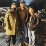 Elizabeth Henstridge Instagram - ✨ magic time with magic people ✨ Lois Lane. Lana Lang. Like what?! 🤩 @bitsietulloch & @echriqui 🤩 along with all the actors in the show are the most talented and lovely humans 🎊 Are you all caught up?? @cwsupermanandlois on the @thecw #207 #director