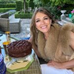 Elizabeth Hurley Instagram - Family, friends & doggies- perfect weekend 💗