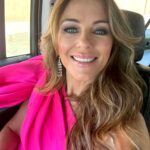 Elizabeth Hurley Instagram - What a night! $10.3 million raised for life saving breast cancer research. Research is the only way we will help end breast cancer, and it is why I was honoured to once again host the @bcrfcure #HotPinkParty in NYC and so proud to be the Global Ambassador of @esteelaudercompanies Breast Cancer Campaign. It’s #TimeToEndBreastCancer #ELCambassador Photo credit: Getty Images 💗💗💗💗