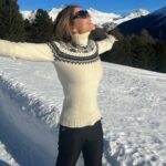 Elizabeth Hurley Instagram - On Top of the World #stmoritz Loving 2024 ❤️