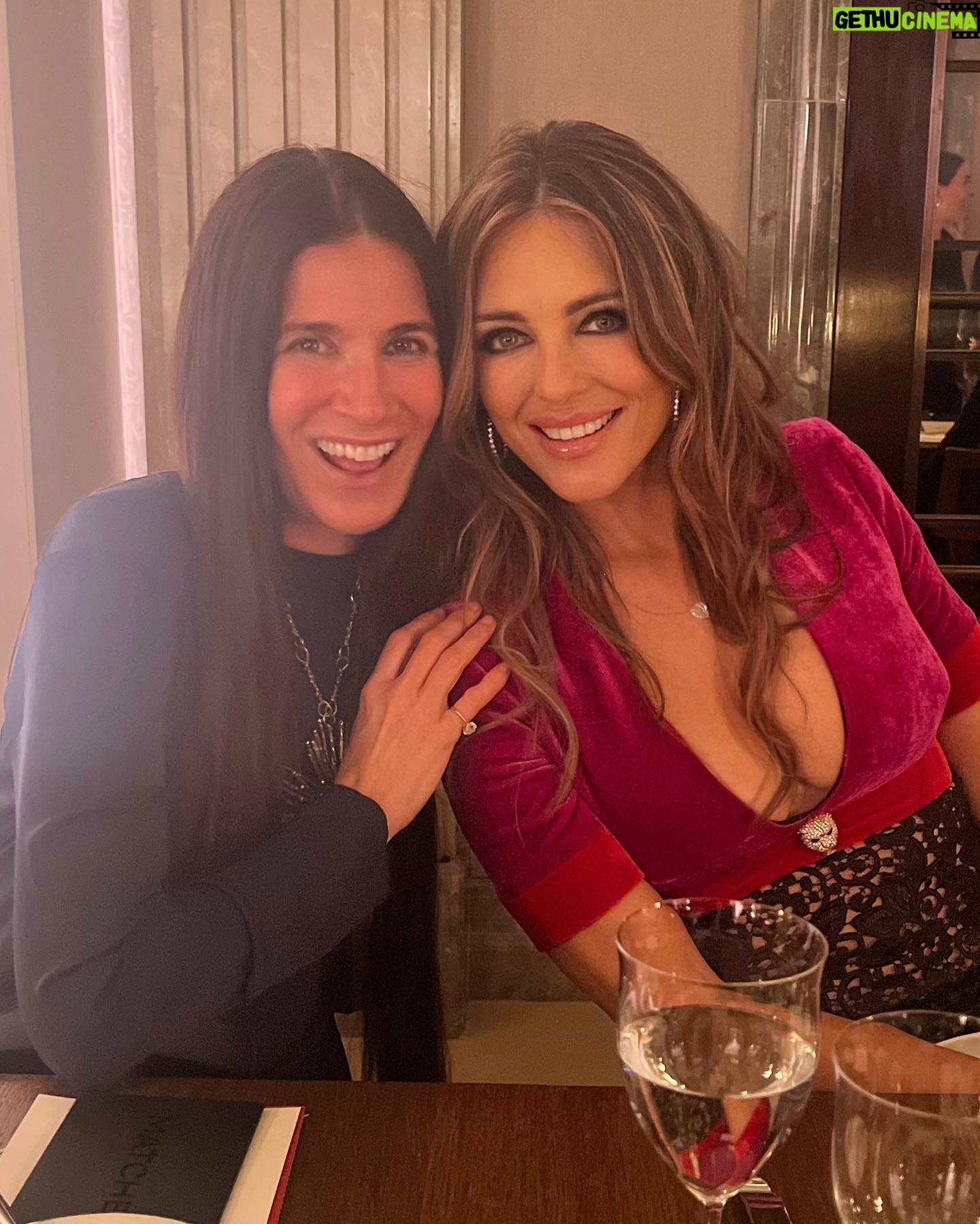 Elizabeth Hurley Instagram - Thank you to Fashion Trust Arabia for a lovely dinner last night 💗💗💗