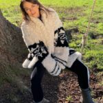 Elizabeth Hurley Instagram - Glorious day in Herefordshire 💗💗💗💗