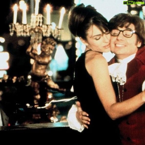 Elizabeth Hurley Instagram - One of my happiest memories- dancing on a double decker bus in Vegas, being serenaded by Burt Bacharach. RIP ❤️