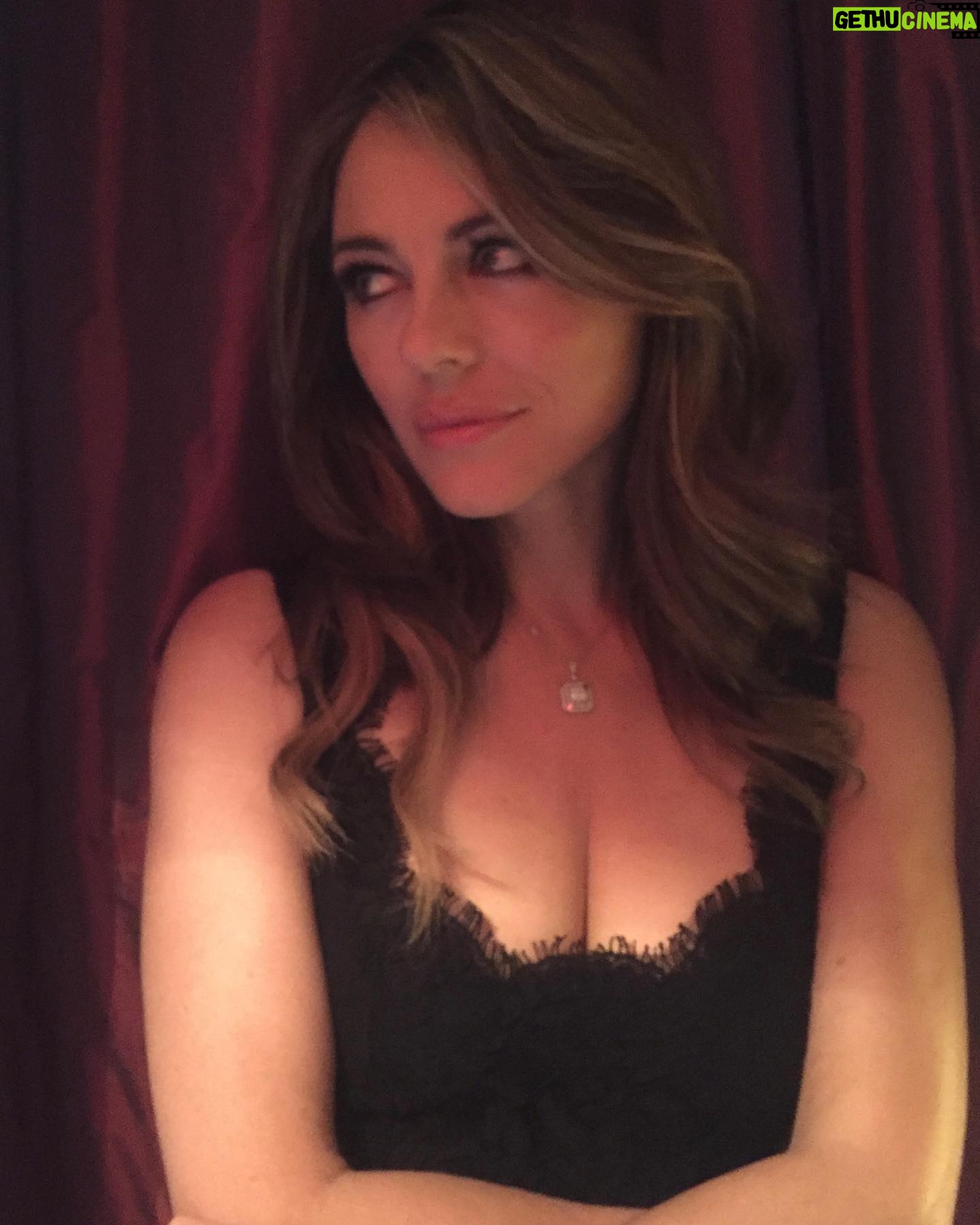 Elizabeth Hurley Instagram - Nights in @versace ❤️